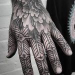 фото Тату на кисти руки от 13.04.2018 №059 - Tattoo on the hand - tattoo-photo.ru