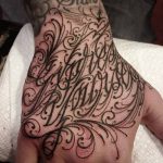 фото Тату на кисти руки от 13.04.2018 №084 - Tattoo on the hand - tattoo-photo.ru