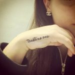 фото Тату на кисти руки от 13.04.2018 №171 - Tattoo on the hand - tattoo-photo.ru