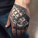 фото Тату на кисти руки от 13.04.2018 №182 - Tattoo on the hand - tattoo-photo.ru