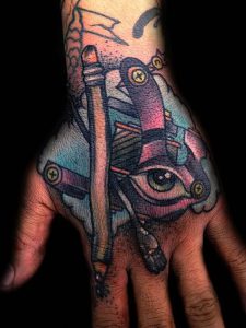 фото Тату на кисти руки от 13.04.2018 №208 - Tattoo on the hand - tattoo-photo.ru