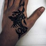 фото Тату на кисти руки от 13.04.2018 №219 - Tattoo on the hand - tattoo-photo.ru