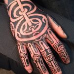 фото Тату на кисти руки от 13.04.2018 №220 - Tattoo on the hand - tattoo-photo.ru