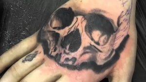 фото Тату на кисти руки от 13.04.2018 №223 - Tattoo on the hand - tattoo-photo.ru