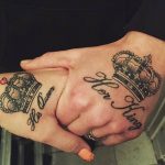 фото Тату на кисти руки от 13.04.2018 №228 - Tattoo on the hand - tattoo-photo.ru