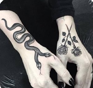 фото Тату на кисти руки от 13.04.2018 №250 - Tattoo on the hand - tattoo-photo.ru