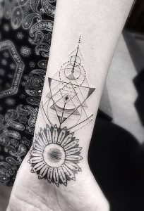 фото тату геометрия от 11.04.2018 №061 - tattoo geometry - tattoo-photo.ru