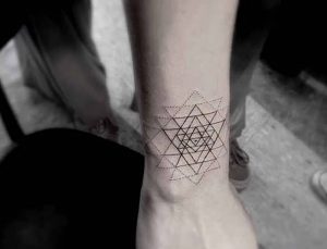 фото тату геометрия от 11.04.2018 №062 - tattoo geometry - tattoo-photo.ru