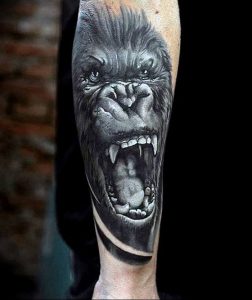 фото тату горилла от 27.03.2018 №027 - gorilla tattoo - tattoo-photo.ru