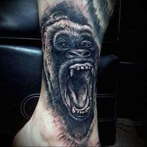 фото тату горилла от 27.03.2018 №079 - gorilla tattoo - tattoo-photo.ru