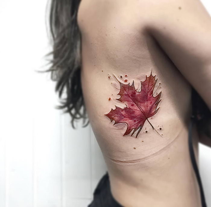 Листья и кленовый лист тату эскизы