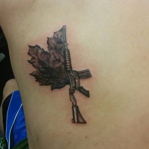 фото тату кленовый лист от 14.04.2018 №019 - maple leaf tattoo - tattoo-photo.ru