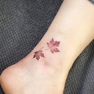 фото тату кленовый лист от 14.04.2018 №032 - maple leaf tattoo - tattoo-photo.ru