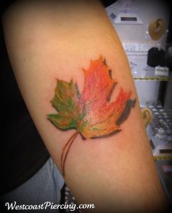 фото тату кленовый лист от 14.04.2018 №073 - maple leaf tattoo - tattoo-photo.ru