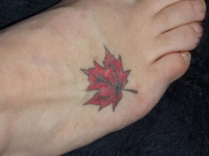 фото тату кленовый лист от 14.04.2018 №130 - maple leaf tattoo - tattoo-photo.ru