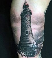 фото тату маяк от 16.04.2018 №003 — tattoo beacon — tattoo-photo.ru