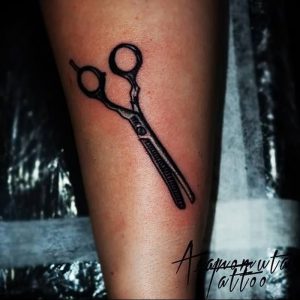 фото тату ножницы от 27.03.2018 №040 - tattoo scissors - tattoo-photo.ru