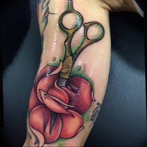 фото тату ножницы от 27.03.2018 №048 - tattoo scissors - tattoo-photo.ru