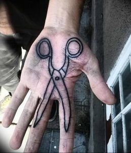 фото тату ножницы от 27.03.2018 №094 - tattoo scissors - tattoo-photo.ru