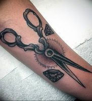 фото тату ножницы от 27.03.2018 №095 — tattoo scissors — tattoo-photo.ru