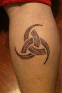 фото тату рога от 08.04.2018 №062 - tattoo horn - tattoo-photo.ru