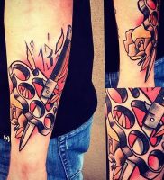 фото тату кастет от 11.04.2018 №010 — tattoo brass knuckles — tattoo-photo.ru