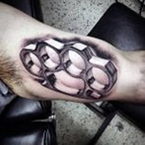 фото тату кастет от 11.04.2018 №041 - tattoo brass knuckles - tattoo-photo.ru