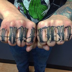 фото тату кастет от 11.04.2018 №079 - tattoo brass knuckles - tattoo-photo.ru