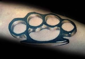 фото тату кастет от 11.04.2018 №087 - tattoo brass knuckles - tattoo-photo.ru