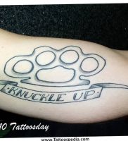 фото тату кастет от 11.04.2018 №092 — tattoo brass knuckles — tattoo-photo.ru