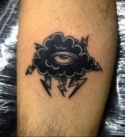 фото тату молния от 26.04.2018 №014 — lightning tattoo — tattoo-photo.ru