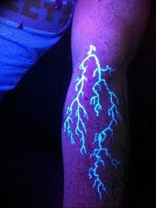фото тату молния от 26.04.2018 №036 - lightning tattoo - tattoo-photo.ru