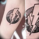 фото тату молния от 26.04.2018 №043 - lightning tattoo - tattoo-photo.ru