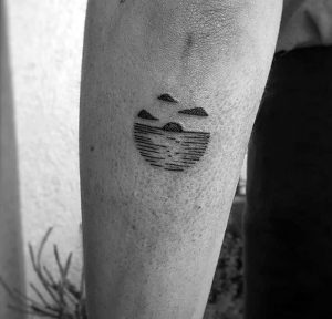 фото тату океан от 06.04.2018 №015 - tattoo ocean - tattoo-photo.ru