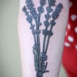 фото тату лаванда 24.12.2018 №117 - photo tattoo lavender - tattoo-photo.ru