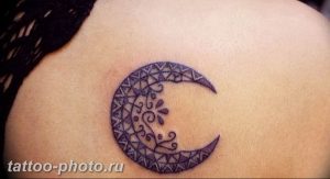 фото тату полумесяц 22.12.2018 №179 - crescent tattoo photo - tattoo-photo.ru