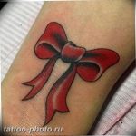 фото тату бантик 24.12.2018 №021 - photo tattoo bow - tattoo-photo.ru