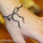 фото тату бантик 24.12.2018 №108 - photo tattoo bow - tattoo-photo.ru