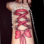 фото тату бантик 24.12.2018 №109 - photo tattoo bow - tattoo-photo.ru