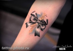 фото тату бантик 24.12.2018 №146 - photo tattoo bow - tattoo-photo.ru