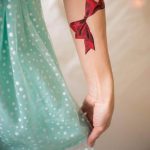 фото тату бантик 24.12.2018 №293 - photo tattoo bow - tattoo-photo.ru