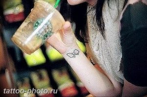 фото тату бантик 24.12.2018 №319 - photo tattoo bow - tattoo-photo.ru
