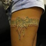 фото тату бантик 24.12.2018 №404 - photo tattoo bow - tattoo-photo.ru