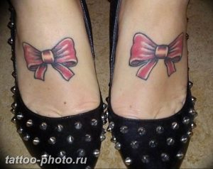 фото тату бантик 24.12.2018 №413 - photo tattoo bow - tattoo-photo.ru