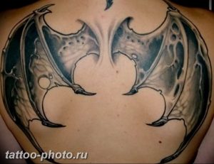 фото тату крылья 23.12.2018 №100 - photo tattoo wings - tattoo-photo.ru