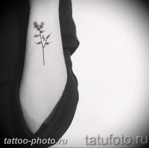 фото тату лаванда 24.12.2018 №045 - photo tattoo lavender - tattoo-photo.ru