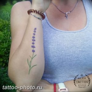 фото тату лаванда 24.12.2018 №250 - photo tattoo lavender - tattoo-photo.ru