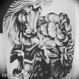 фото тату лошадь 24.12.2018 №122 - photo horse tattoo - tattoo-photo.ru
