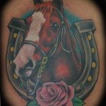фото тату лошадь 24.12.2018 №172 - photo horse tattoo - tattoo-photo.ru