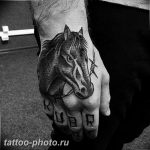 фото тату лошадь 24.12.2018 №187 - photo horse tattoo - tattoo-photo.ru